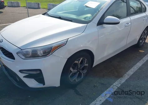2020 Kia Forte Lxs z USA, uszkodzony, nr VIN 3KPF24AD4LE219746